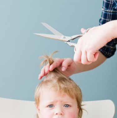 Причины седых волос у детей